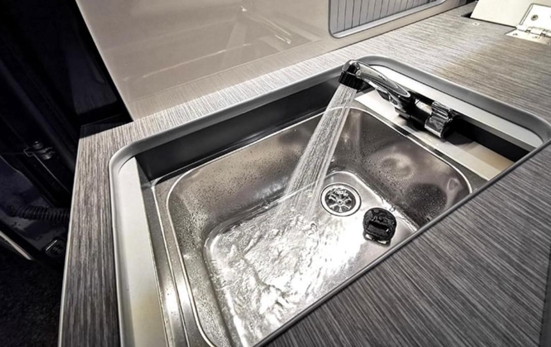 Smart Camper Hotel Hafnarfjörður Екстериор снимка